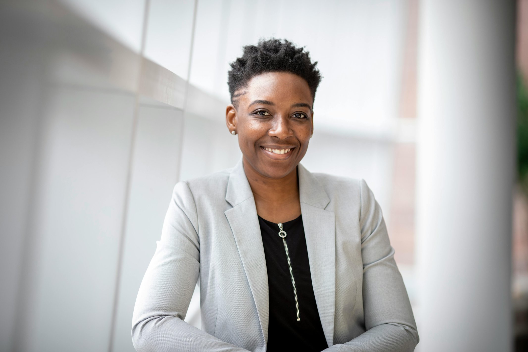 business woman smilling 